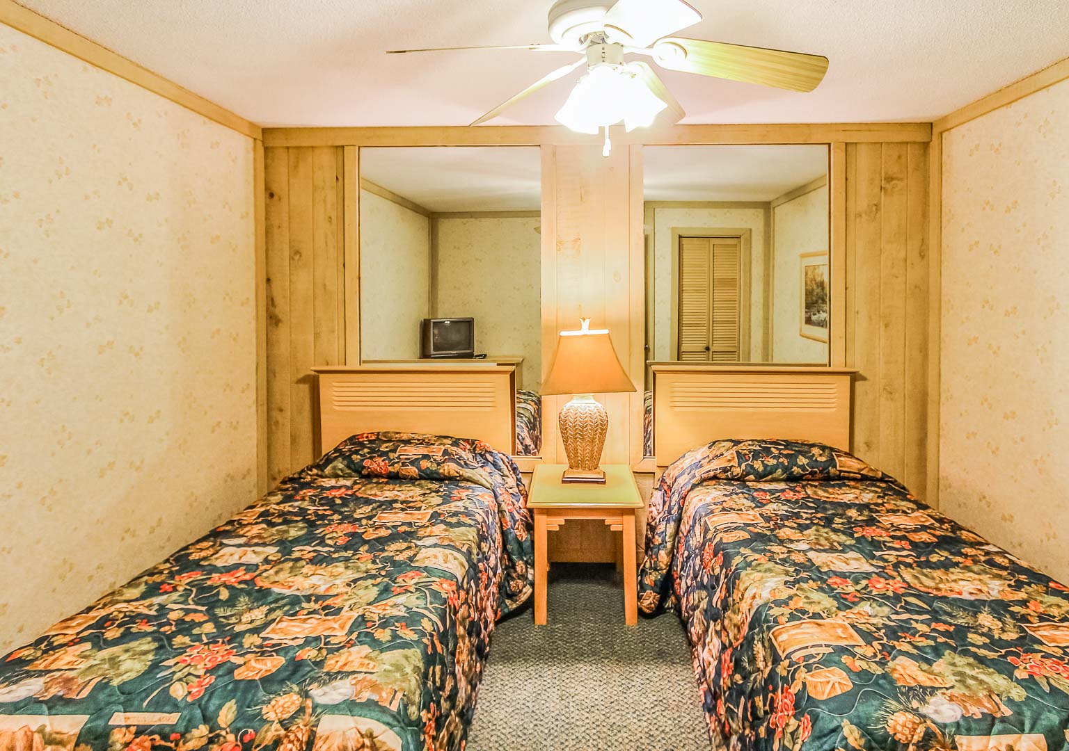 2 bedroom with double beds at VRI's Smoketree lodge in North Carolina.